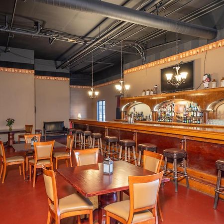 Silverland Inn Вирджиния Сити Екстериор снимка